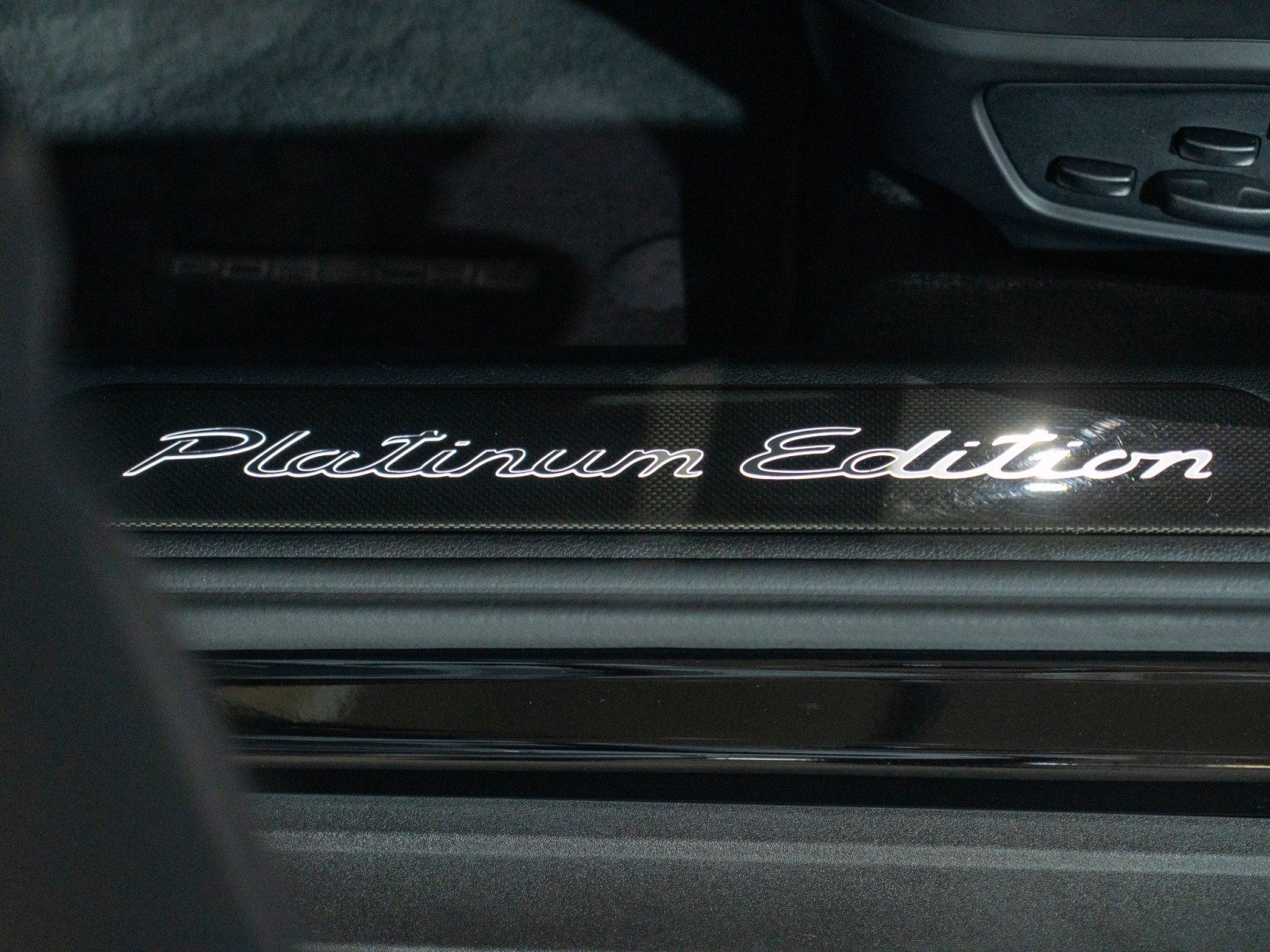 Certified 2023 Porsche Panamera Platinum Edition RWD image 12
