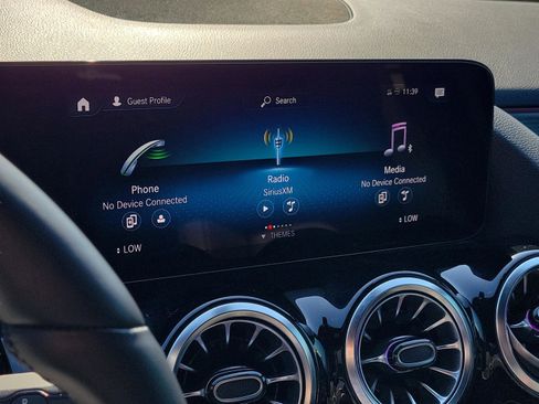 Certified 2023 Mercedes-Benz GLA 250 4MATIC image 27