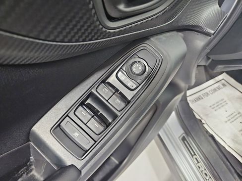 Certified 2023 Subaru Crosstrek 2.0i image 13