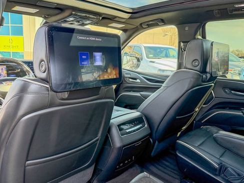 Used 2023 Cadillac Escalade Sport image 30