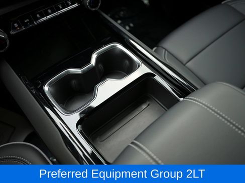 Used 2026 Chevrolet Silverado EV LT AWD/4WD image 29