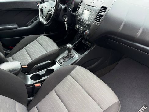 Used 2016 Kia Forte EX FWD image 15