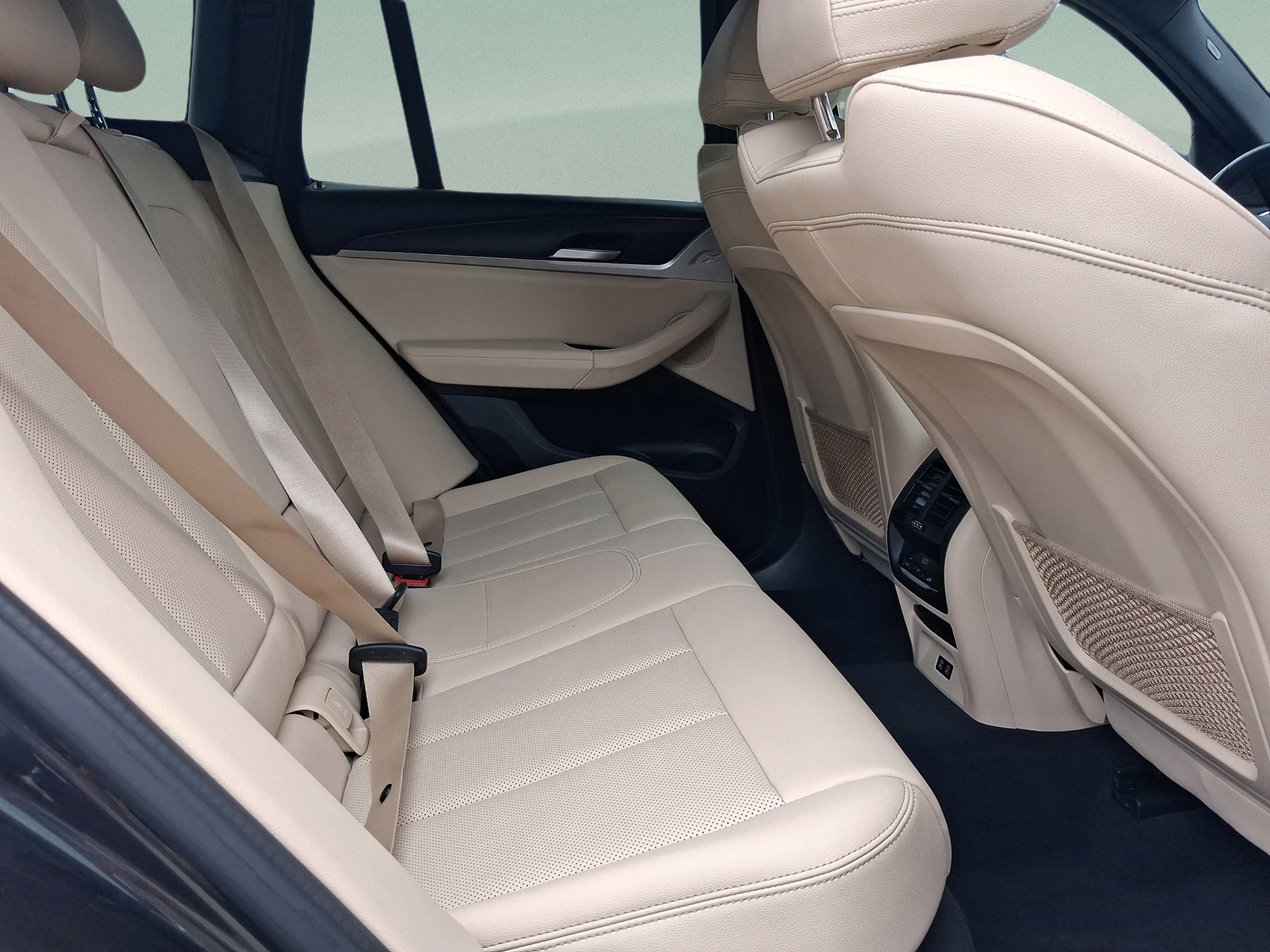 Used 2022 BMW X3 xDrive30i AWD/4WD image 24
