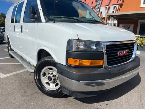 Used 2021 GMC Savana 2500 G2500 w/ Driver Convenience Package image 30