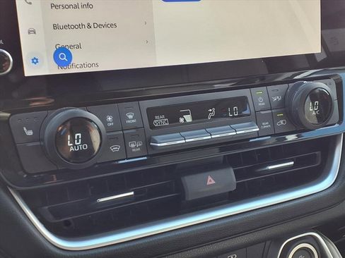 Used 2024 Toyota Grand Highlander XLE image 24