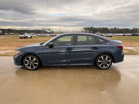 Certified 2026 Honda Civic Sport Touring image 5