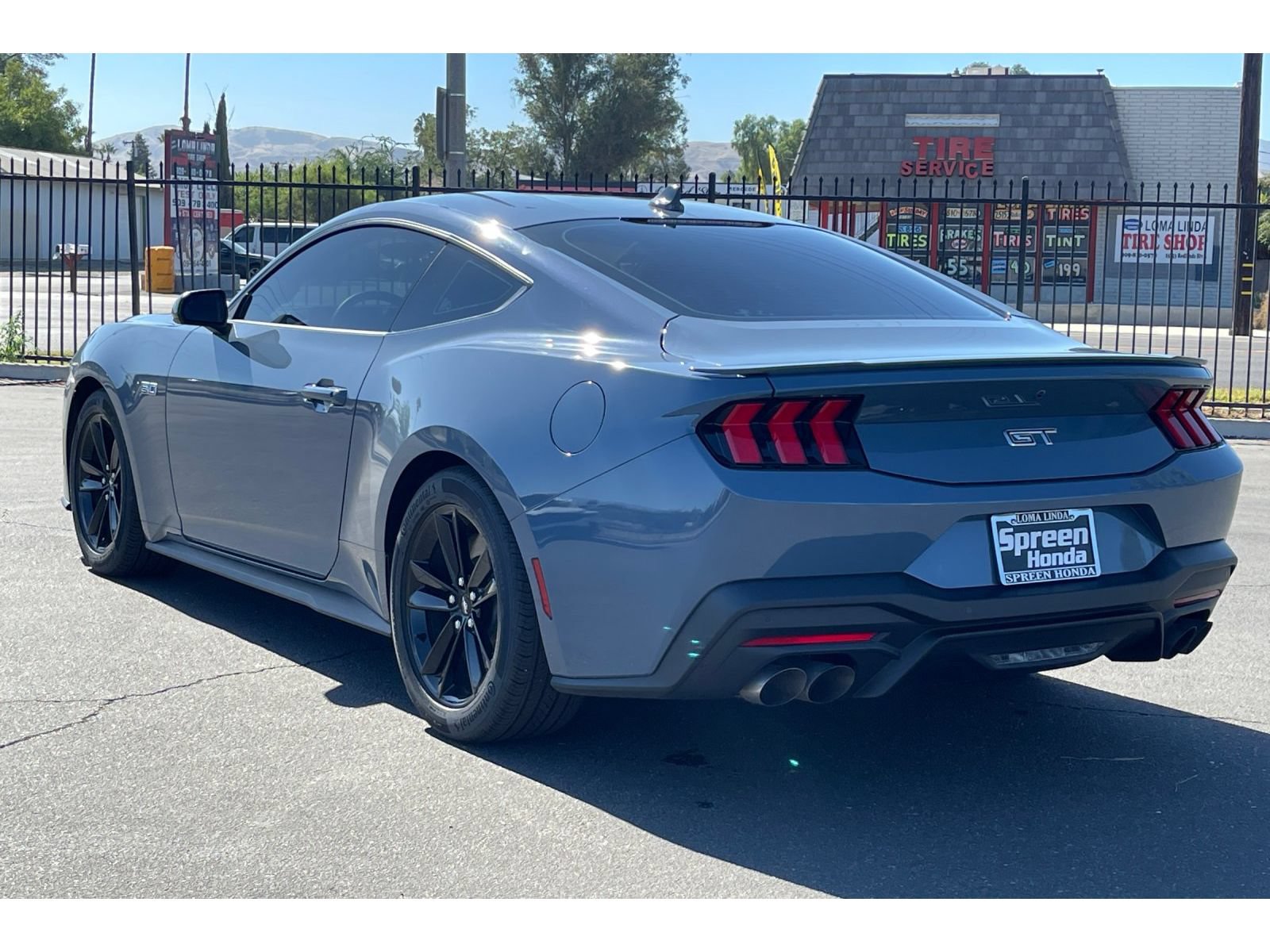 Used 2025 Ford Mustang GT RWD image 3