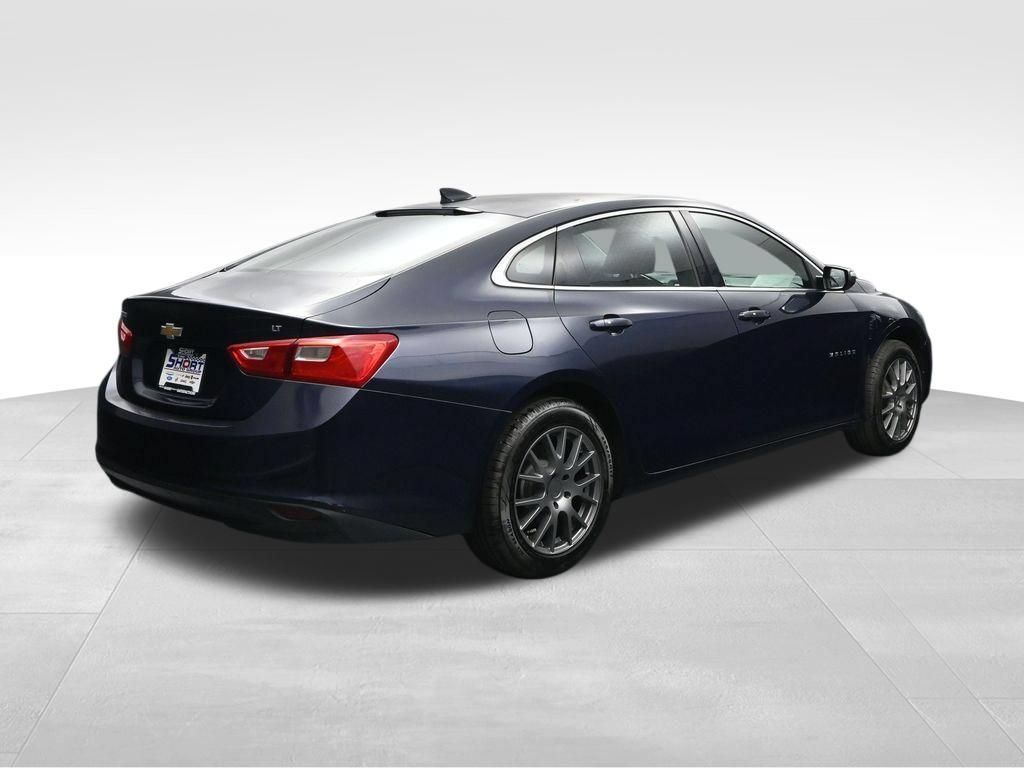 Used 2016 Chevrolet Malibu LT FWD image 5