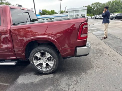 Used 2022 RAM 1500 Laramie AWD/4WD image 14