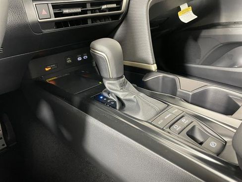 New 2026 Toyota Camry SE image 19