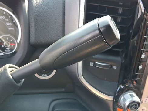 New 2025 RAM 2500 Big Horn image 6