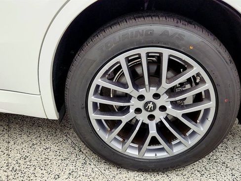 Used 2024 Maserati Grecale GT image 10