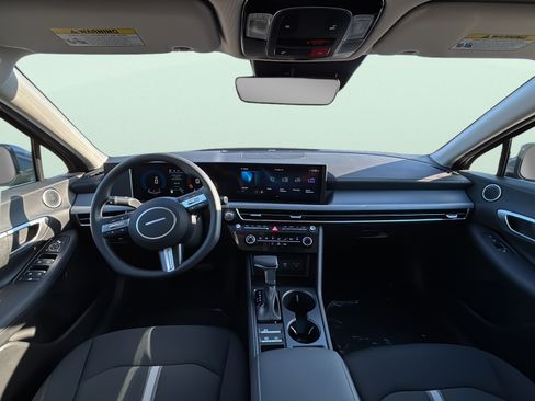Certified 2026 Hyundai Sonata SE FWD image 9