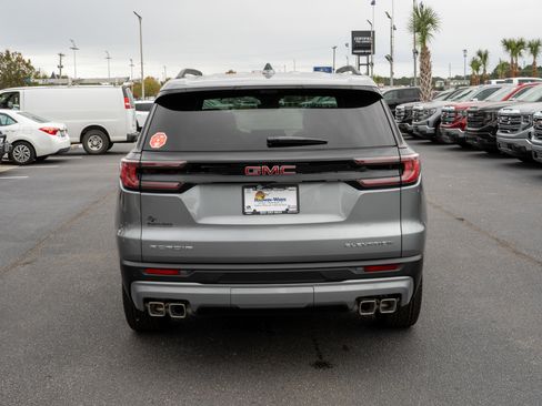 New 2026 GMC Acadia Elevation w/ Elevation Premium Package image 4