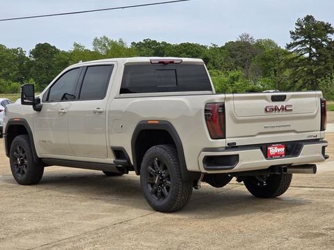 New 2026 GMC Sierra 2500 AT4 image 7
