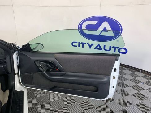 Used 1994 Chevrolet Camaro Z28 image 29