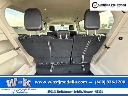 Certified 2023 Chrysler Pacifica Touring-L FWD image 25