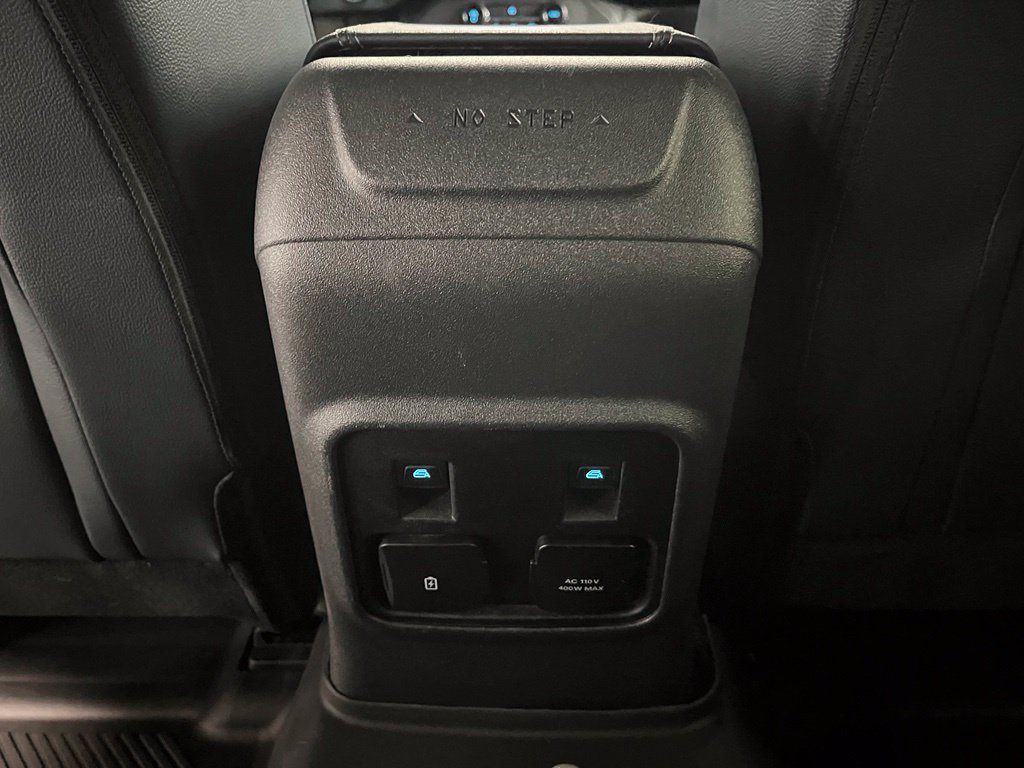 Used 2024 Ford Bronco Outer Banks AWD/4WD image 15