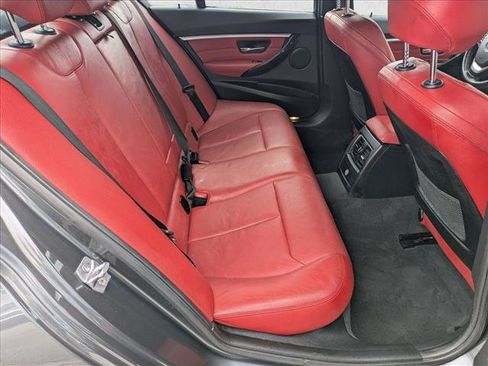 Used 2018 BMW 330i Sedan RWD image 21