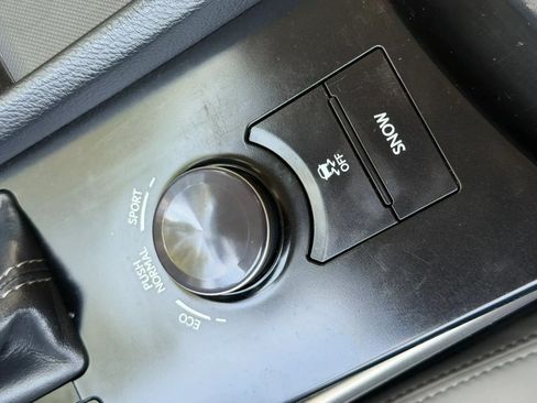 Used 2014 Lexus IS 250 RWD image 33