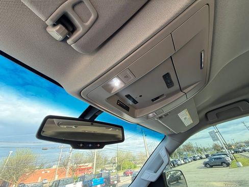 Used 2015 Chevrolet Silverado 1500 LTZ image 24