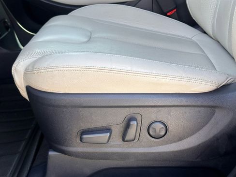 Used 2022 Hyundai Palisade SEL w/ Premium Package image 28