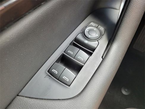 Used 2021 Chevrolet Blazer Premier image 25