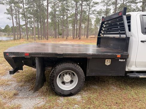 Used 2022 Chevrolet Silverado 3500 W/T w/ WT Convenience Package image 8