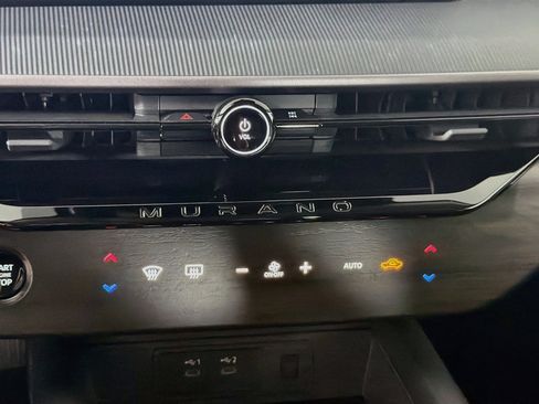 Used 2025 Nissan Murano SV AWD/4WD image 22
