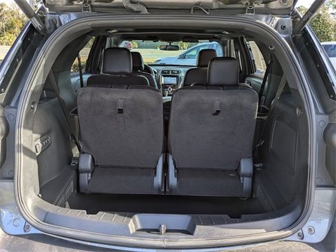 Certified 2017 Ford Explorer Sport w/ Equipment Group 401A image 13