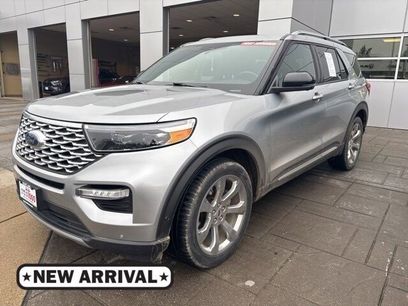 Used 2020 Ford Explorer Platinum w/ Premium Technology Package