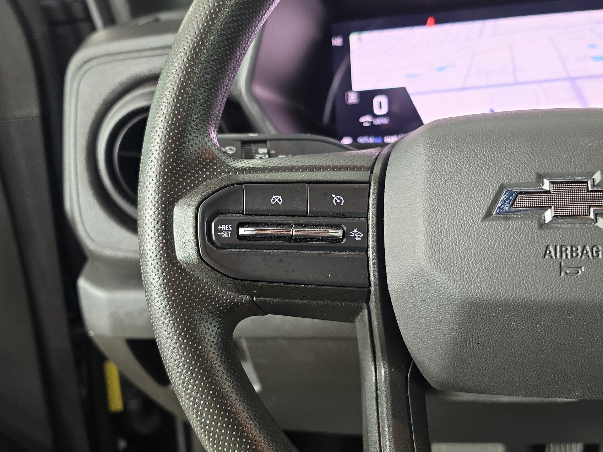 Used 2024 Chevrolet Colorado Trail Boss AWD/4WD image 21