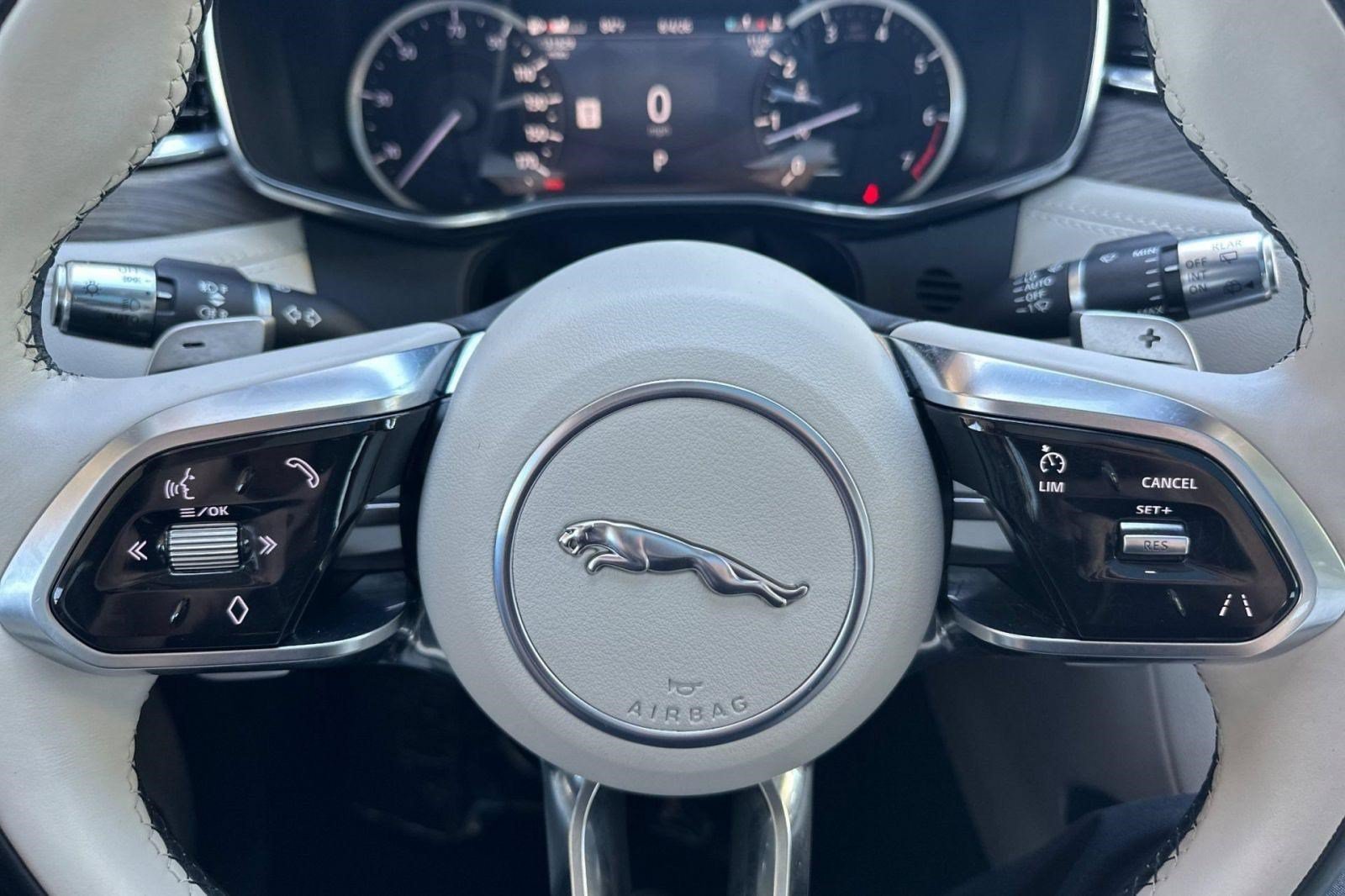 Used 2022 Jaguar F-PACE S AWD/4WD image 9