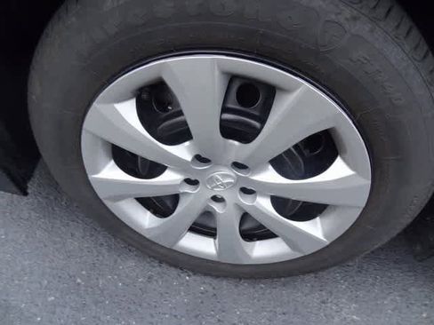 Certified 2024 Toyota Corolla LE image 21