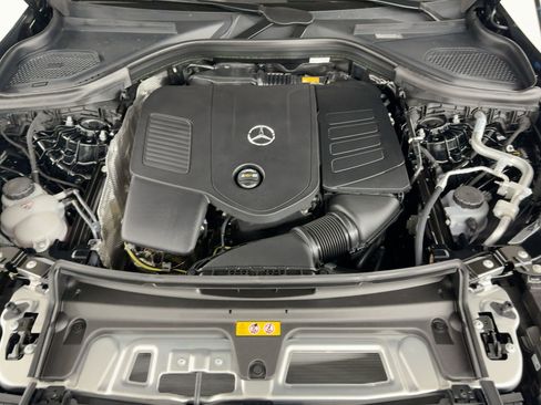 Certified 2026 Mercedes-Benz GLC 300 image 32