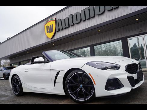 Used 2023 BMW Z4 sDrive30i w/ Premium Package image 1