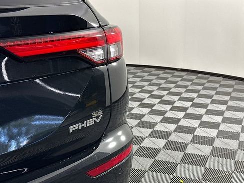 New 2025 Mitsubishi Outlander SE image 9