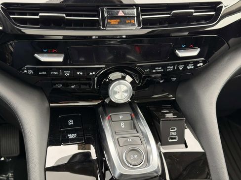 New 2026 Acura MDX SH-AWD image 24