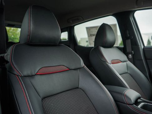 New 2026 Nissan Kicks SR w/ Cold Weather Package image 11