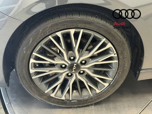 Used 2024 Kia Forte GT-Line FWD image 5