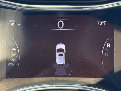 Used 2018 Jeep Grand Cherokee Altitude image 54