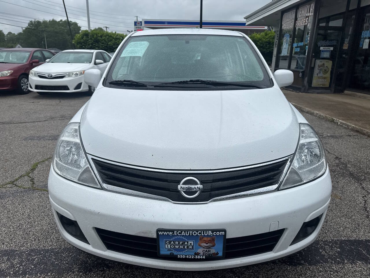 Used 2012 Nissan Versa 1.8 S w/ Special Edition Pkg FWD image 3