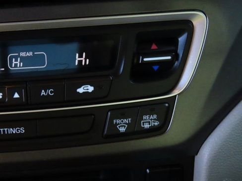 Used 2020 Honda Ridgeline RTL image 29