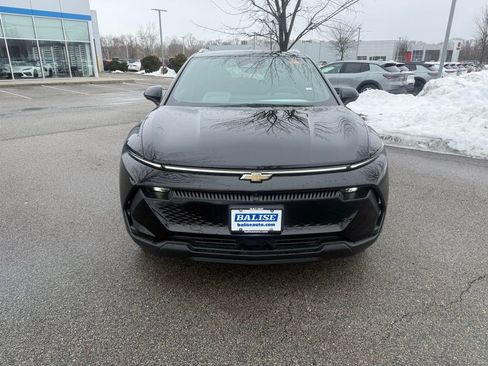 New 2026 Chevrolet Equinox EV LT FWD image 7