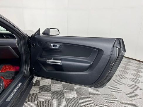 Used 2018 Ford Mustang GT w/ Equipment Group 301A RWD image 34