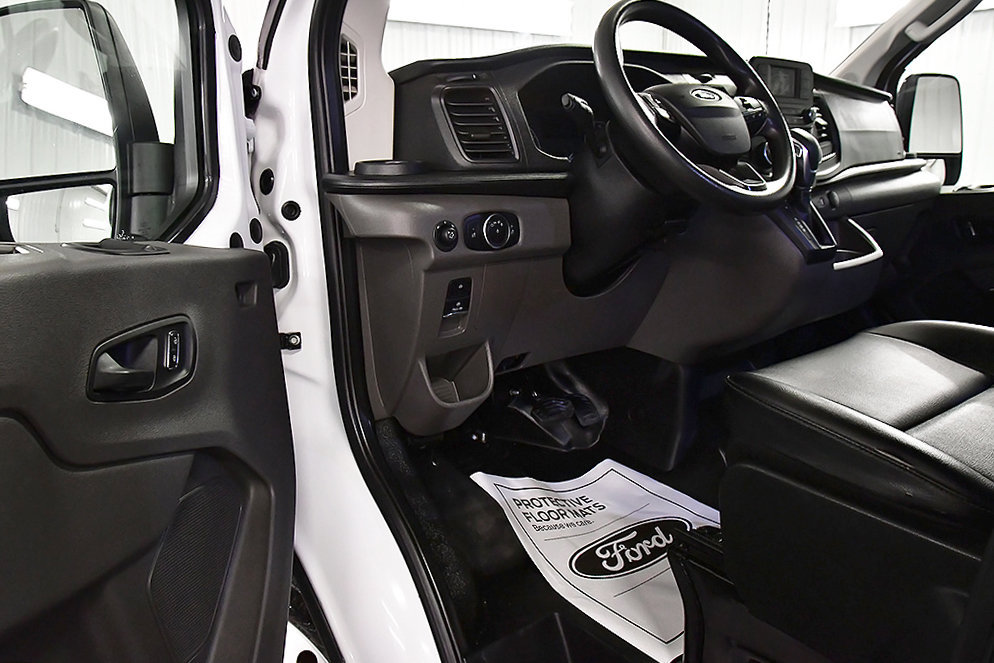 Used 2025 Ford Transit 250 Low Roof AWD image 12