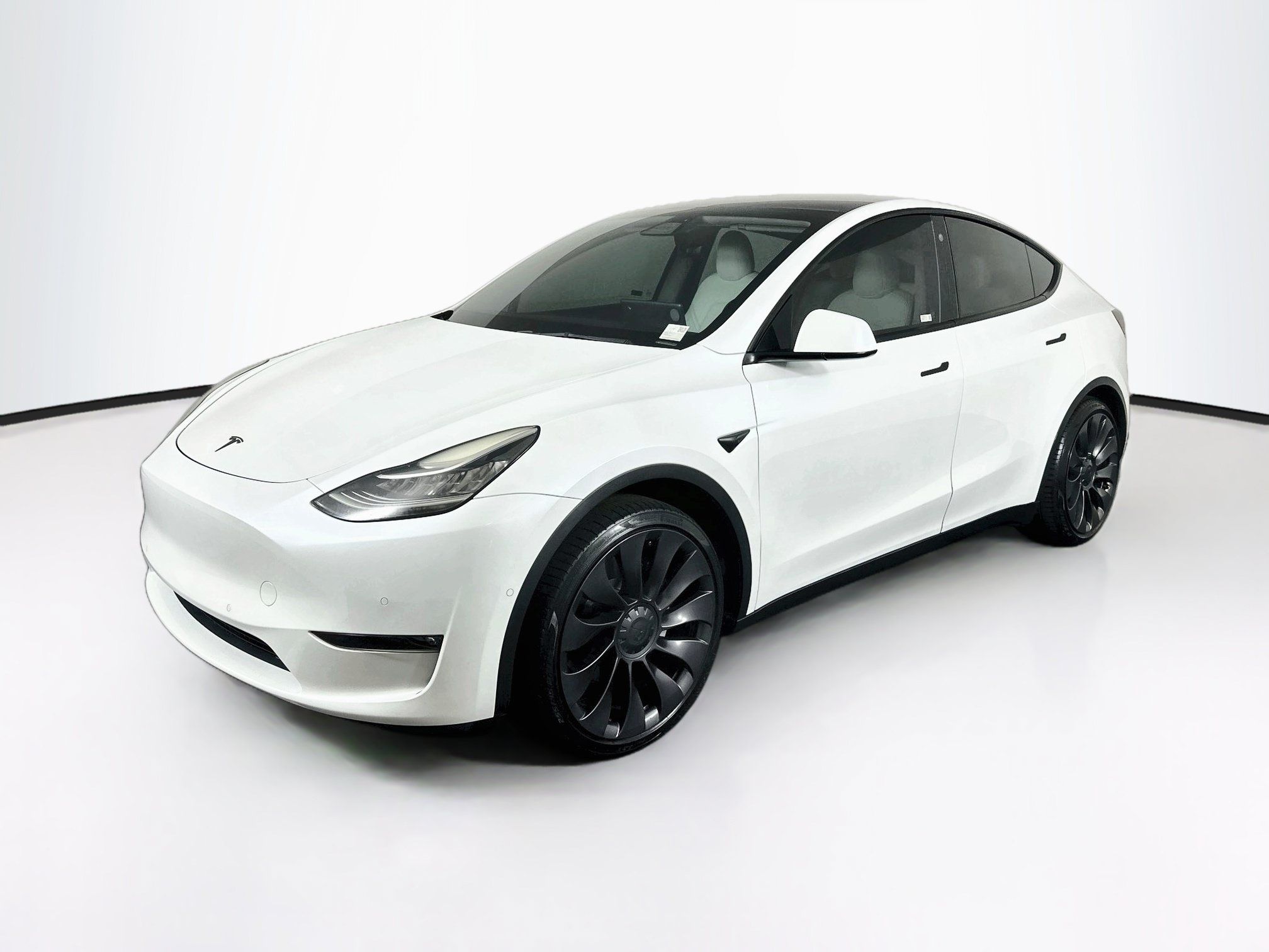 Used 2022 Tesla Model Y Long Range AWD/4WD image 3