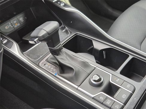 New 2026 Kia Sorento S w/ S Panoramic Sunroof Package FWD image 17