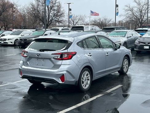 Used 2024 Subaru Impreza 2.0i image 3