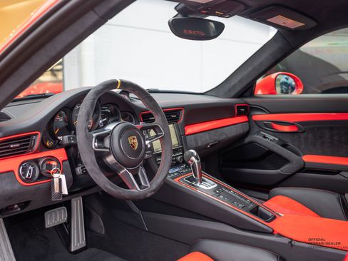 Used 2016 Porsche 911 GT3 RS image 17
